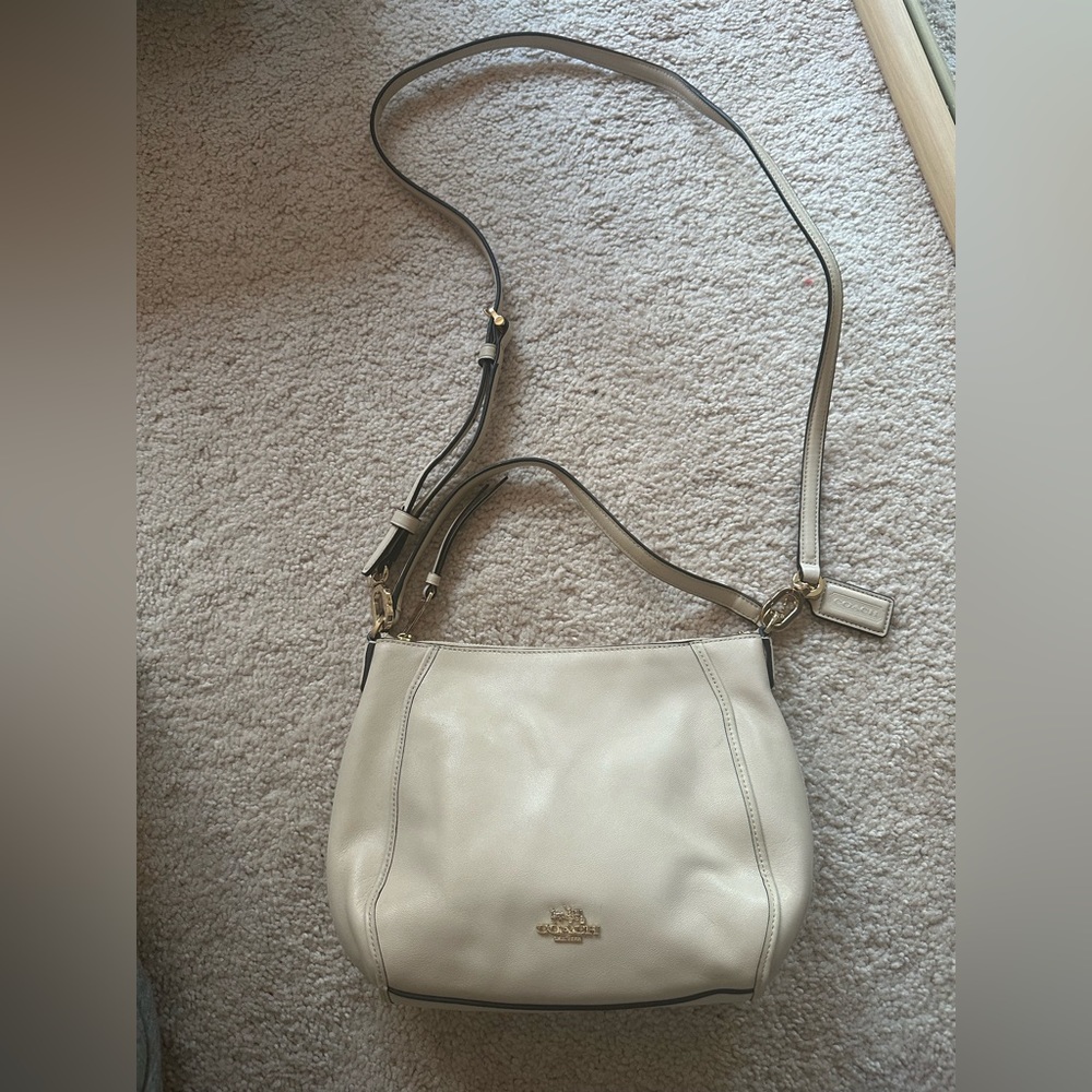 Coach shoulder bag with crossbody strap